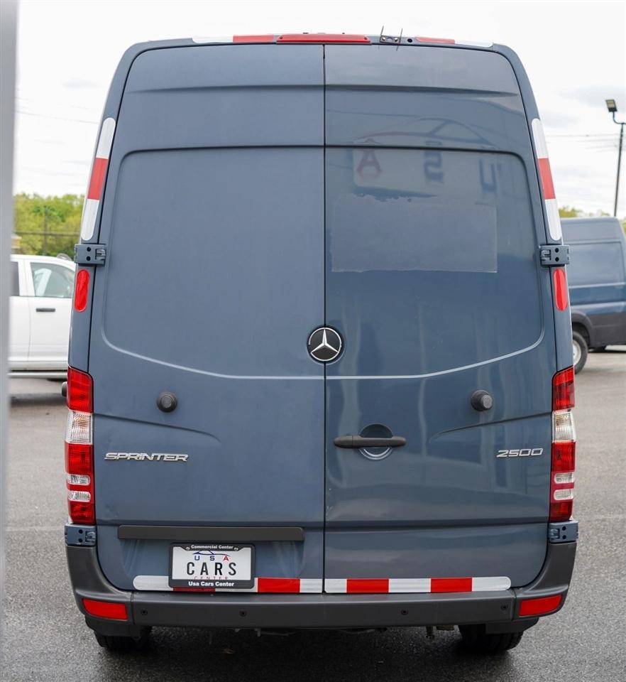 Mercedes-Benz Sprinter 2500 144-in. WB 2018