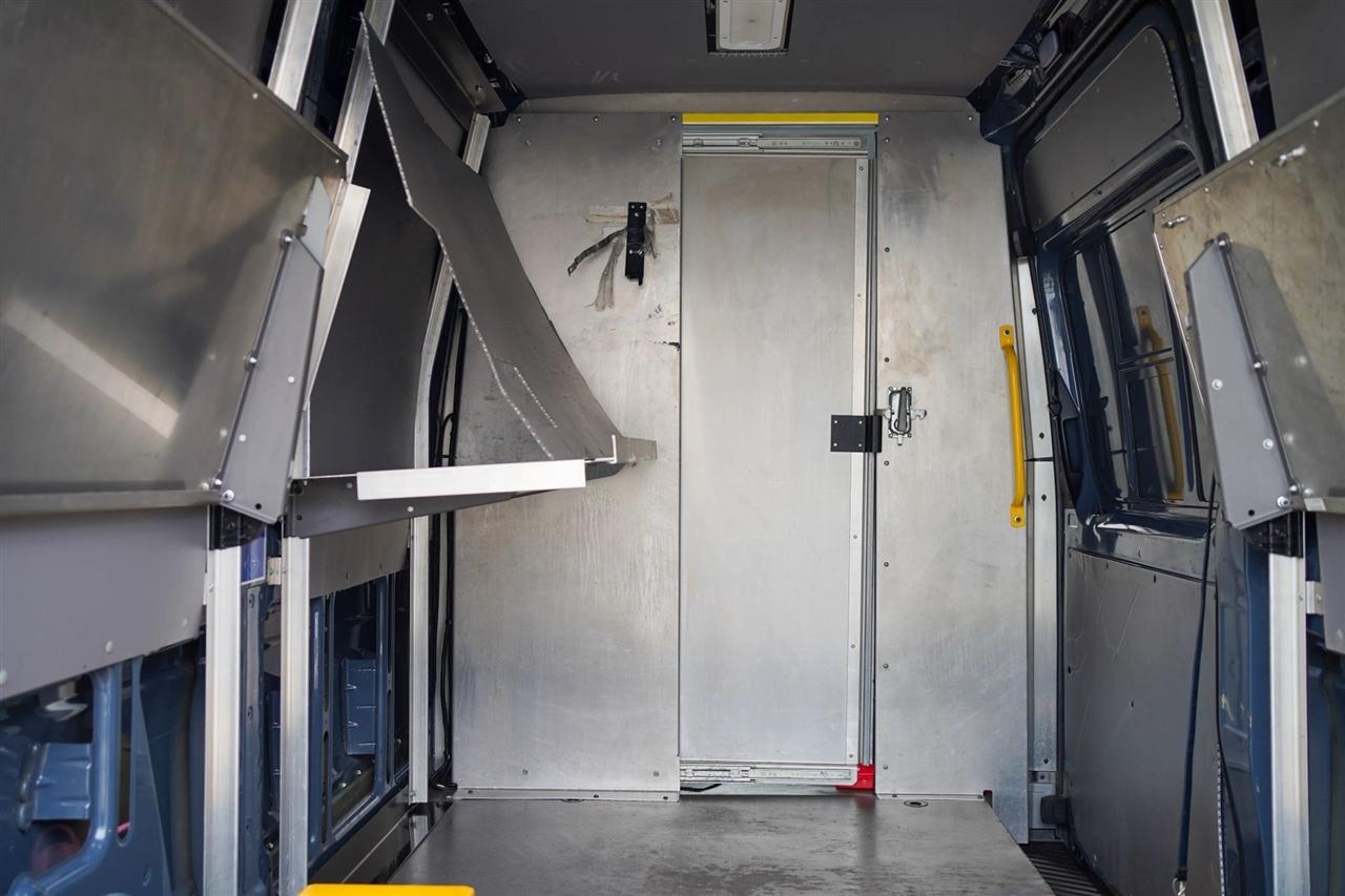 Mercedes-Benz Sprinter 2500 144-in. WB 2018