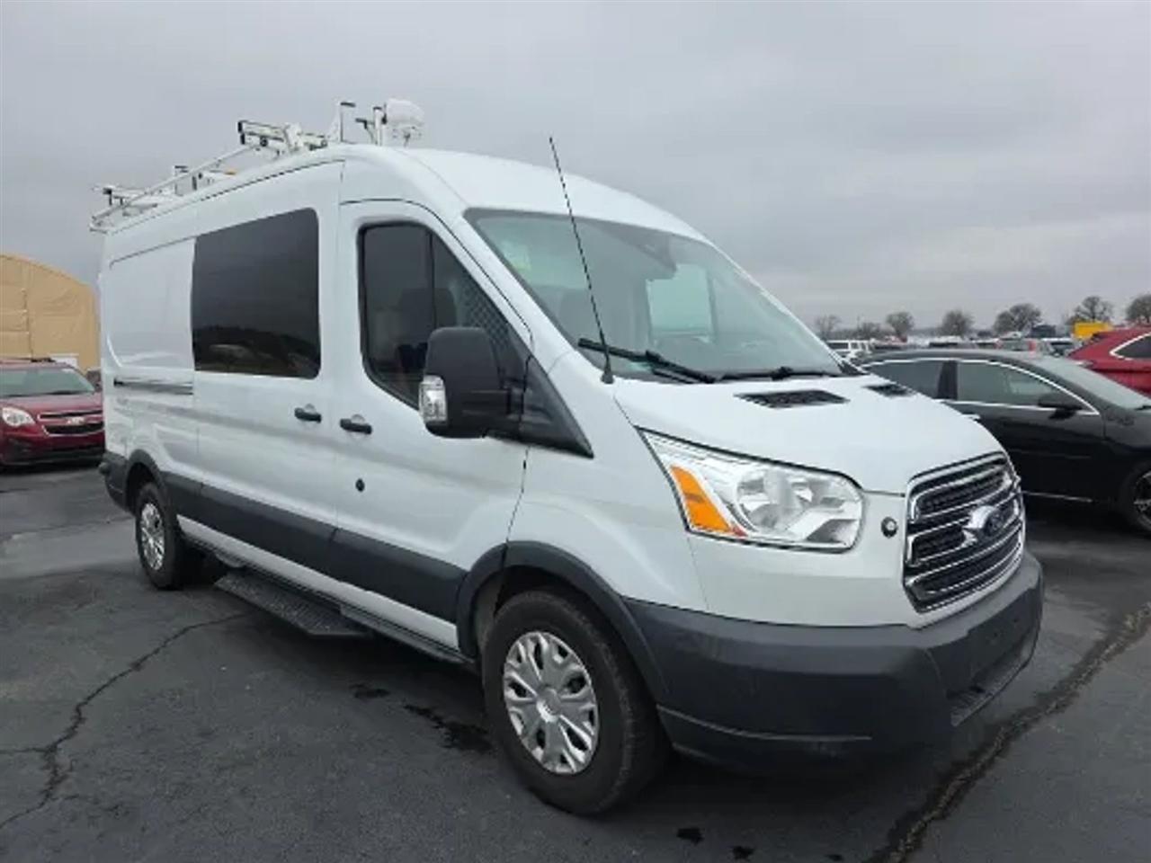 Ford Transit 250 Van Med. Roof w/Sliding Pass. 148-in. WB 2018