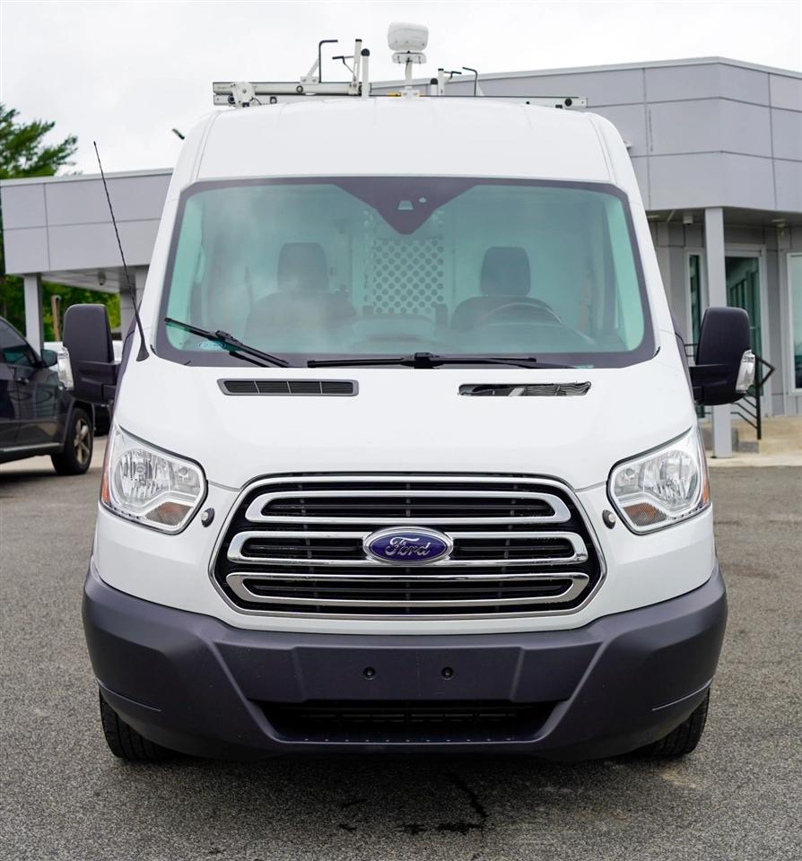 Ford Transit 250 Van Med. Roof w/Sliding Pass. 148-in. WB 2018