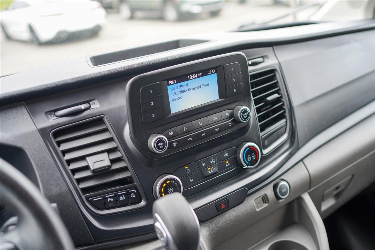 Ford Transit 250 Van Low Roof w/Sliding Pass. 130-in. WB 2020