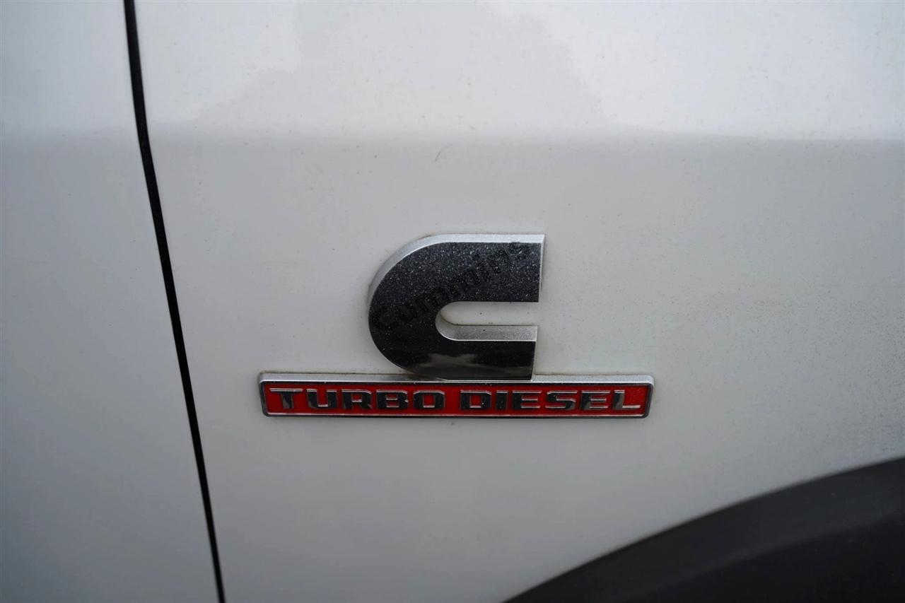 RAM 5500 Crew Cab LWB 4WD DRW 2019