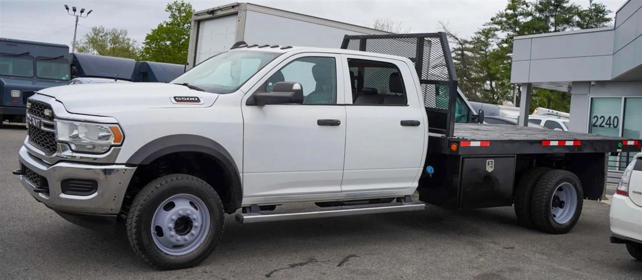 RAM 5500 Crew Cab LWB 4WD DRW 2019