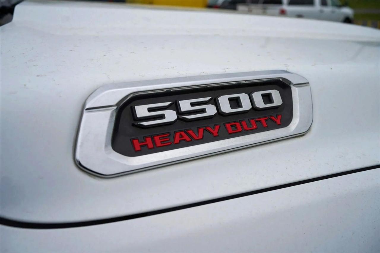 RAM 5500 Crew Cab LWB 4WD DRW 2019