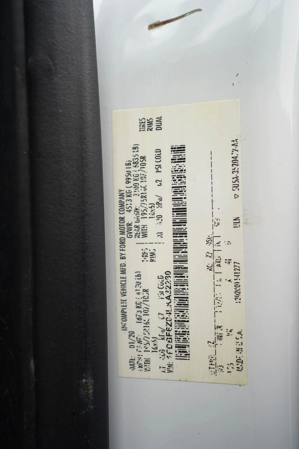 Ford Transit T-350 HD DRW 2020