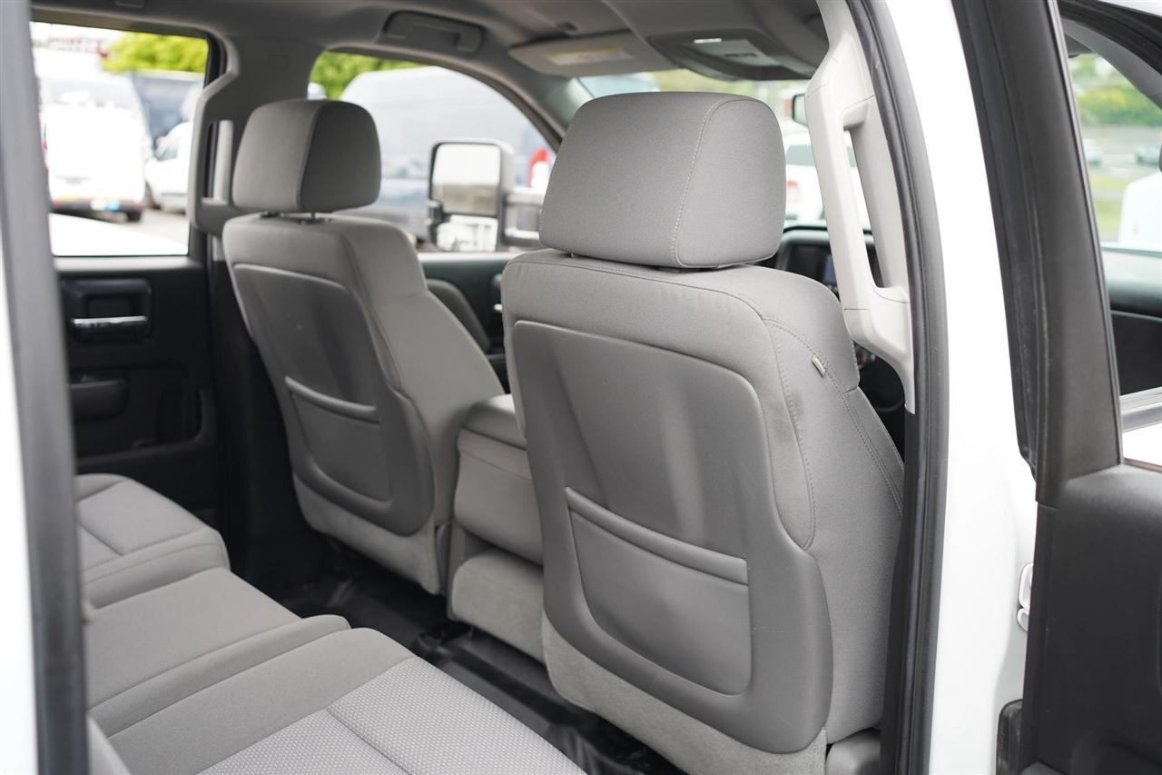 Chevrolet Silverado 2500HD Work Truck Crew Cab 4WD 2015