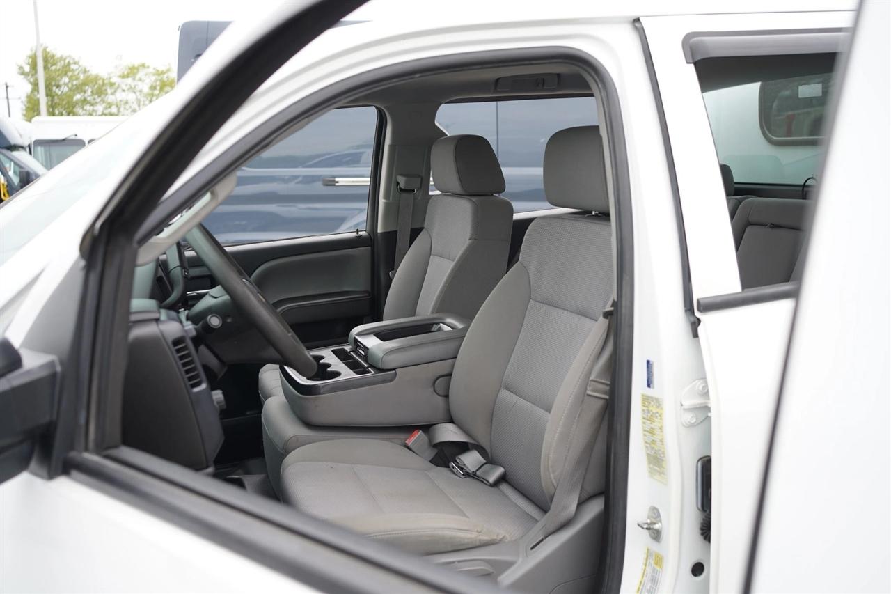 Chevrolet Silverado 2500HD Work Truck Crew Cab 4WD 2015