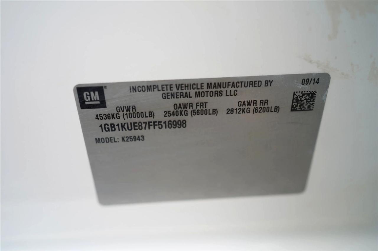 Chevrolet Silverado 2500HD Work Truck Crew Cab 4WD 2015