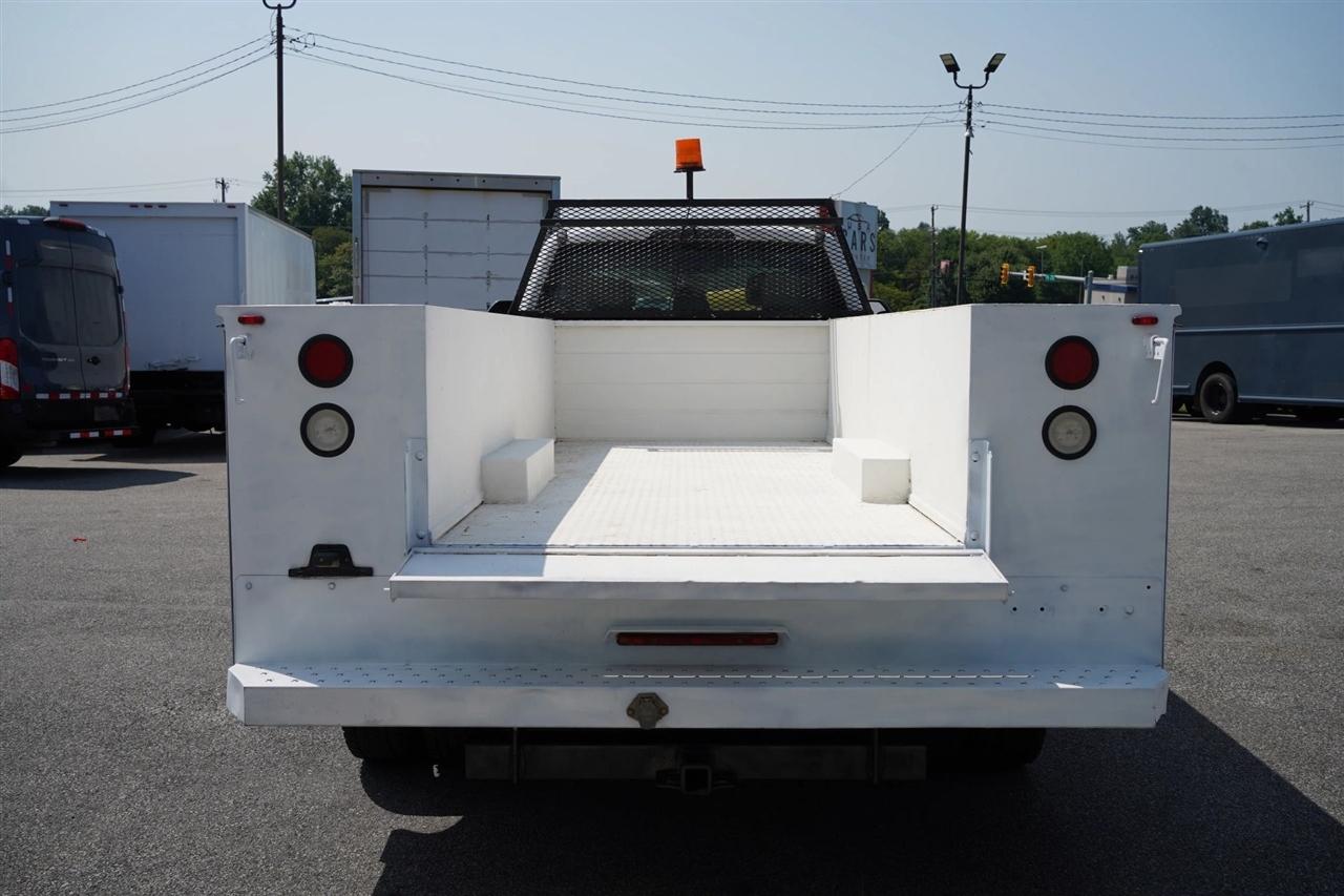 Ford F-450 SD Crew Cab DRW 2WD 2018