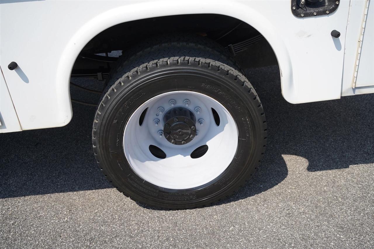 Ford F-450 SD Crew Cab DRW 2WD 2018