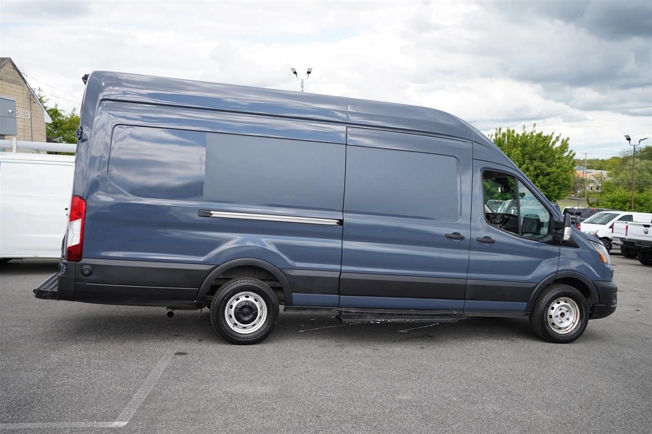Ford Transit 250 Van High Roof w/Sliding Pass. 148-in. WB EL 2021