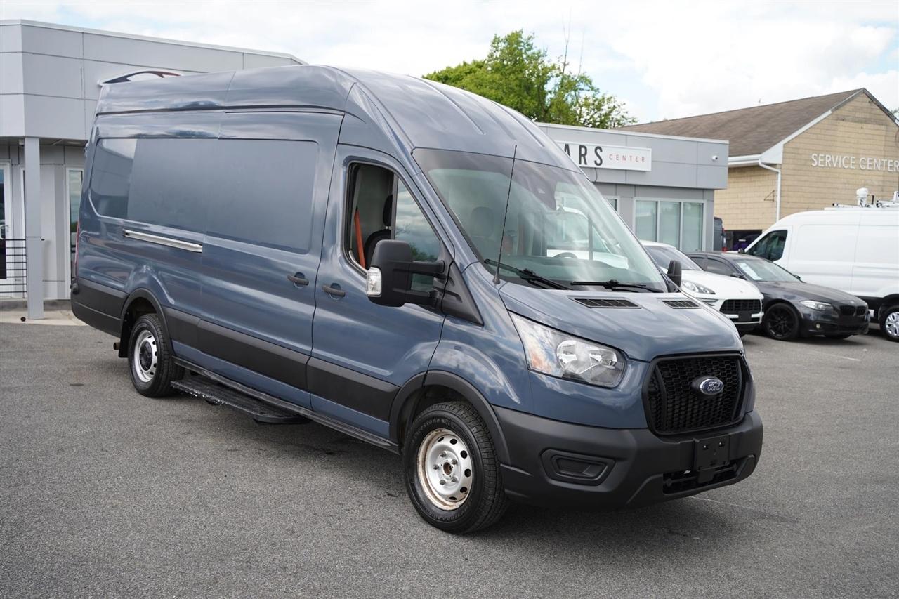 Ford Transit 250 Van High Roof w/Sliding Pass. 148-in. WB EL 2021