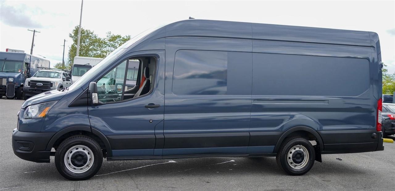 Ford Transit 250 Van High Roof w/Sliding Pass. 148-in. WB EL 2021