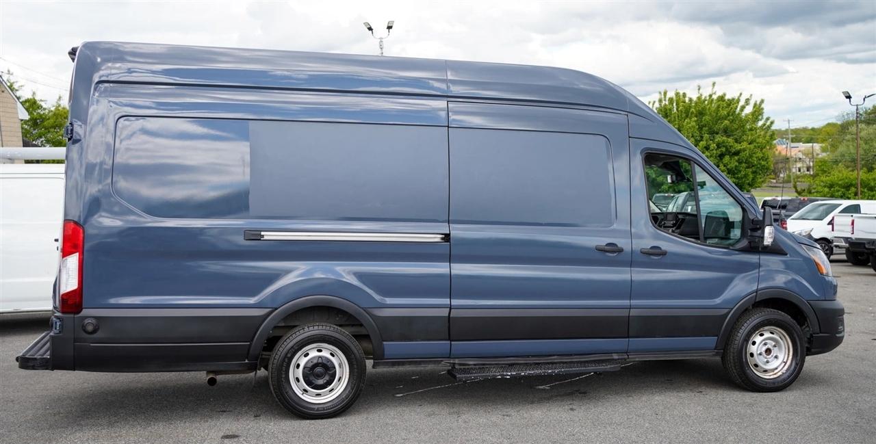 Ford Transit 250 Van High Roof w/Sliding Pass. 148-in. WB EL 2021
