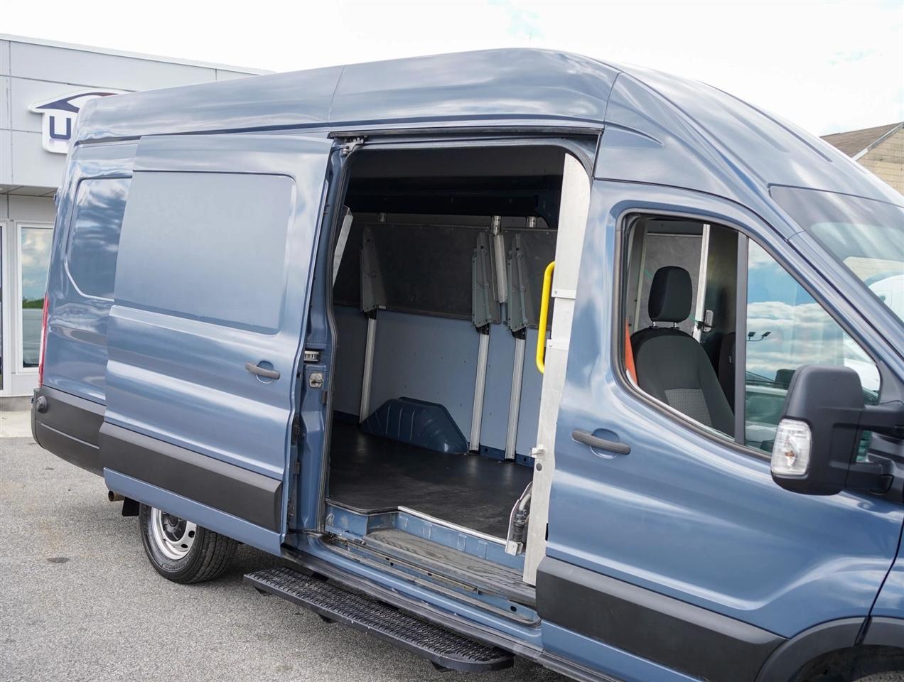 Ford Transit 250 Van High Roof w/Sliding Pass. 148-in. WB EL 2021