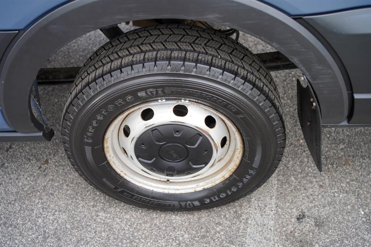 Ford Transit 250 Van High Roof w/Sliding Pass. 148-in. WB EL 2021