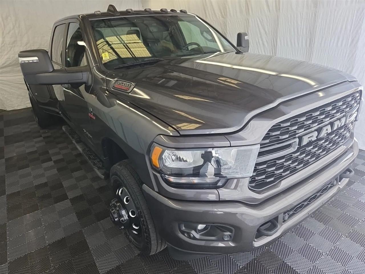 RAM 3500 Big Horn Crew Cab LWB 4WD DRW 2024