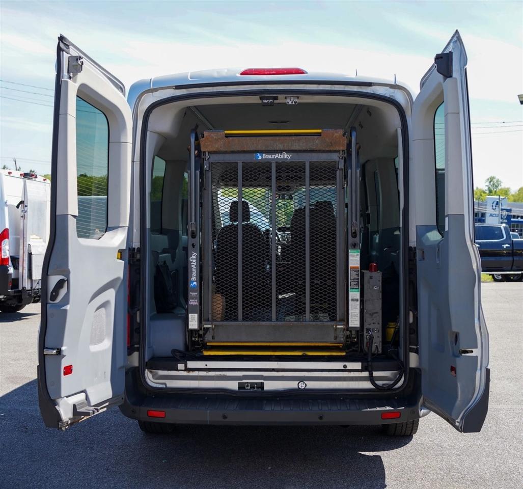 Ford Transit 350 Wagon Med. Roof XL w/Sliding Pass. 148-in. WB 2016