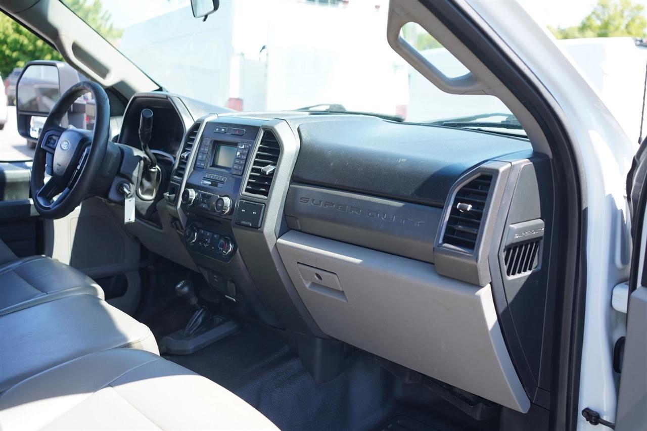 Ford F-550 Crew Cab DRW 4WD 2018