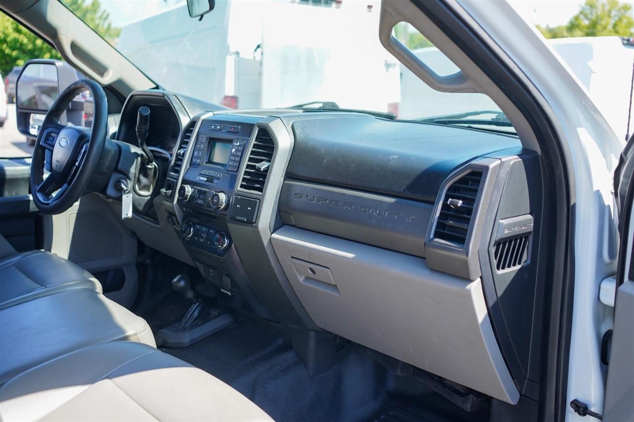 Ford F-550 Crew Cab DRW 4WD 2018