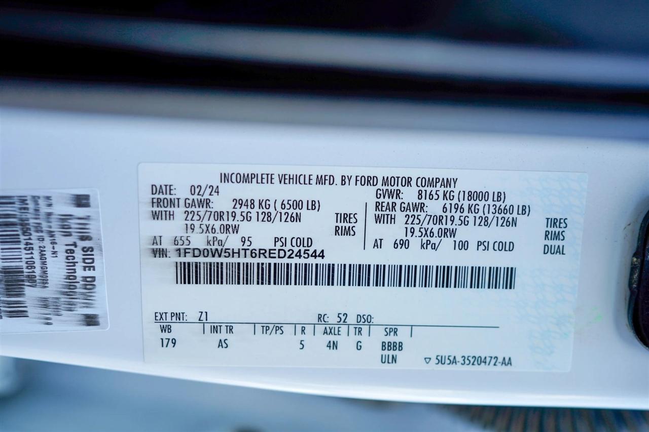Ford F-550 Crew Cab DRW 4WD 2024
