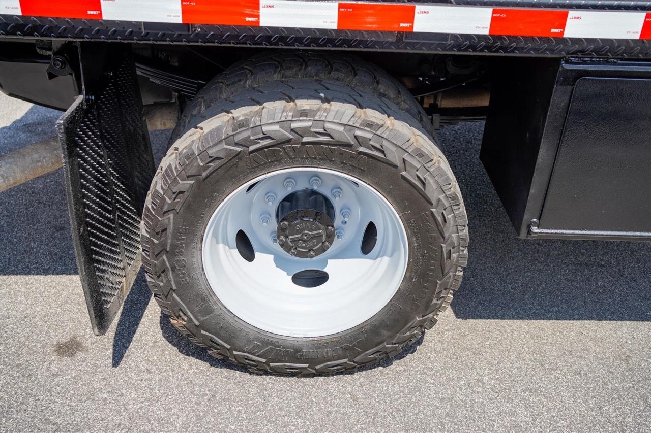 Ford F-550 Crew Cab DRW 4WD 2024
