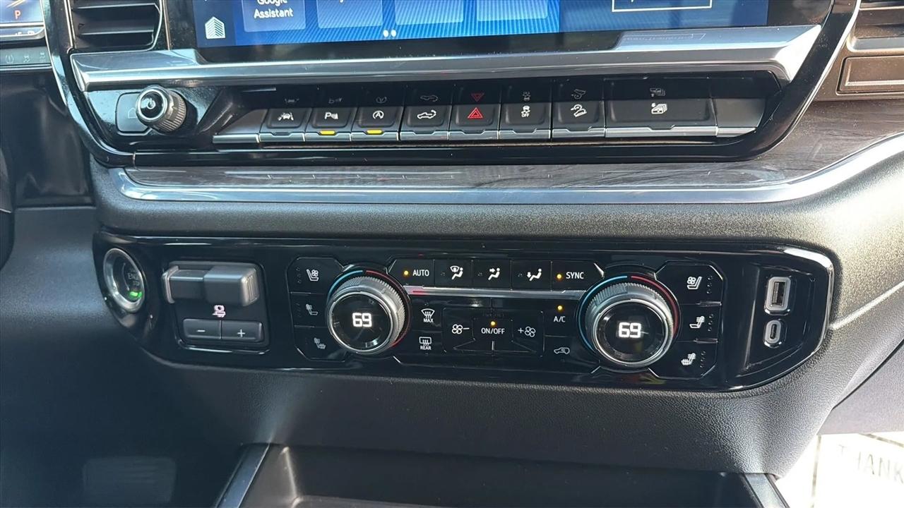 Chevrolet Silverado 1500 LTZ Crew Cab 4WD 2024