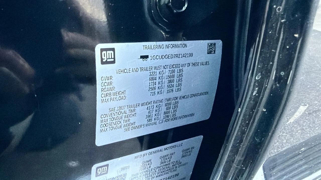 Chevrolet Silverado 1500 LTZ Crew Cab 4WD 2024