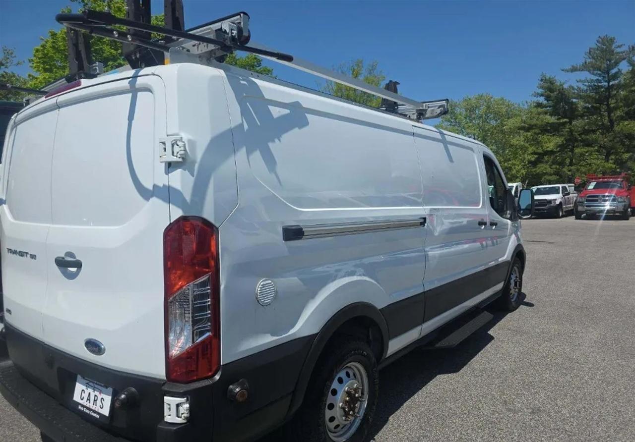 Ford Transit 150 Van Low Roof w/Sliding Pass. 148-in. WB 2020