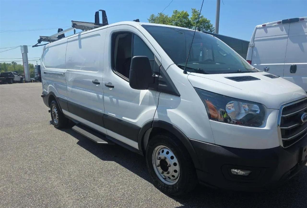 Ford Transit 150 Van Low Roof w/Sliding Pass. 148-in. WB 2020