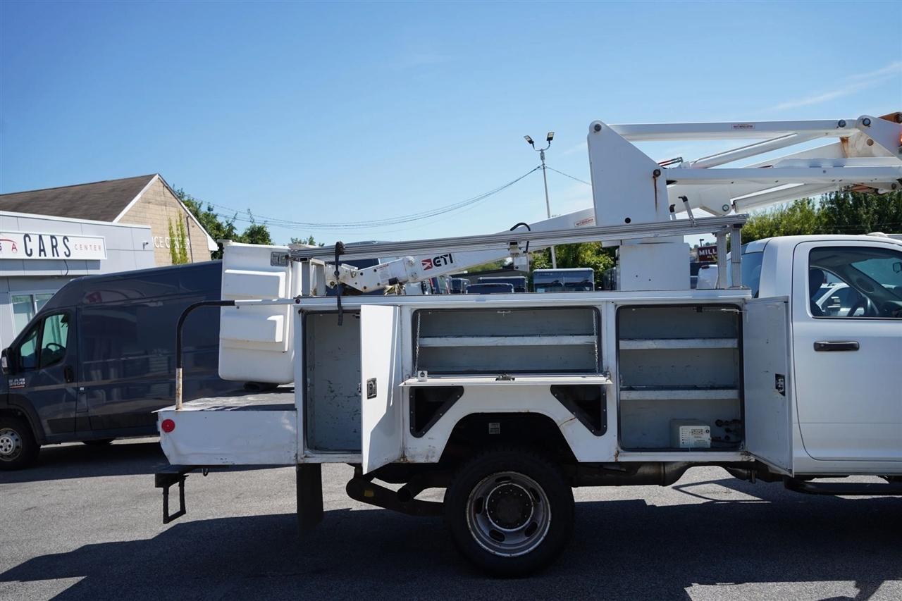 RAM 5500 Regular Cab SWB 4WD DRW 2015
