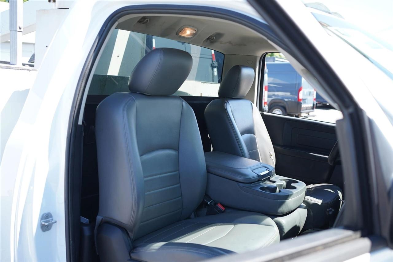 RAM 5500 Regular Cab SWB 4WD DRW 2015