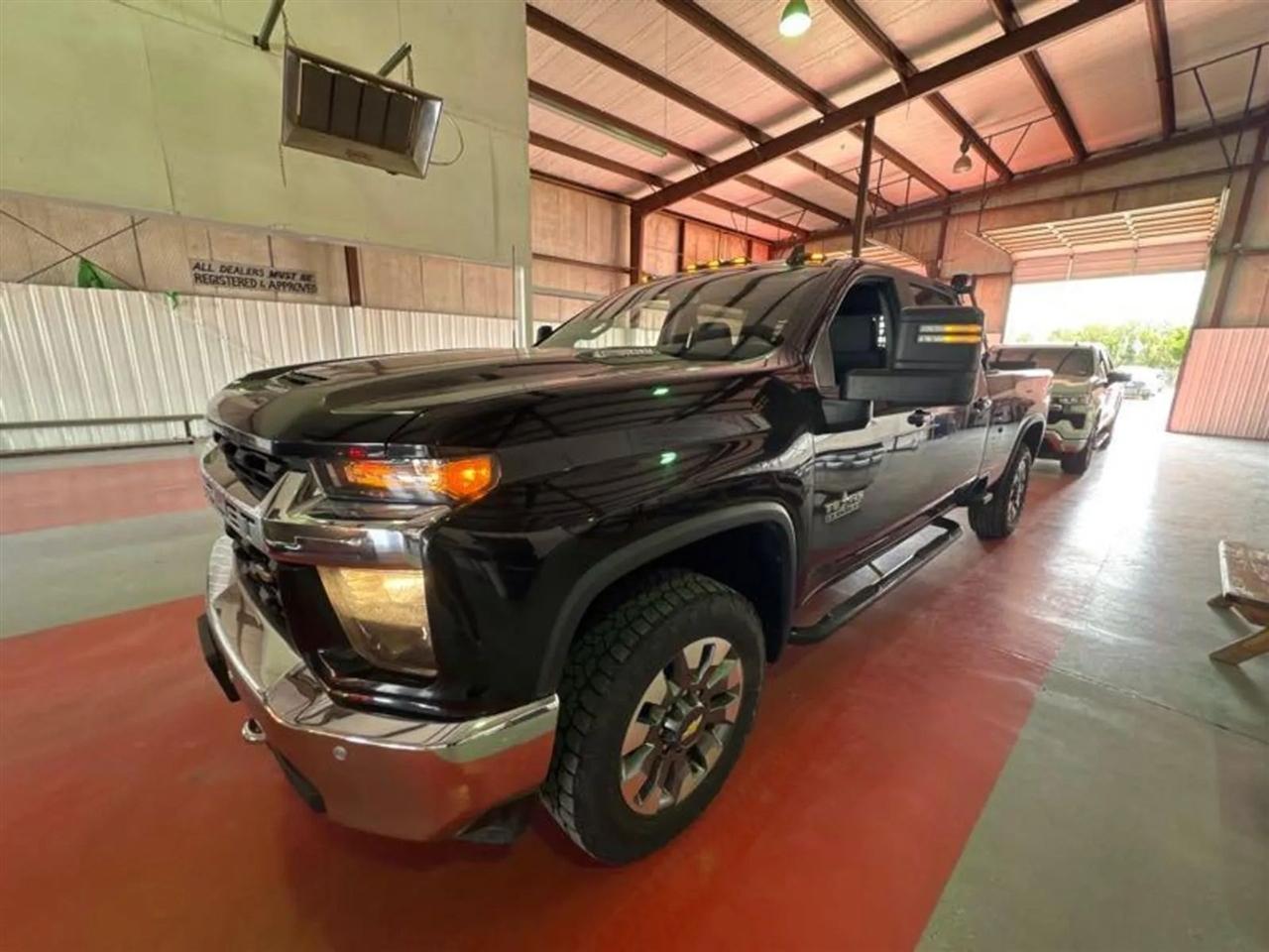 Chevrolet Silverado 2500HD LT Crew Cab Long Box 4WD 2022