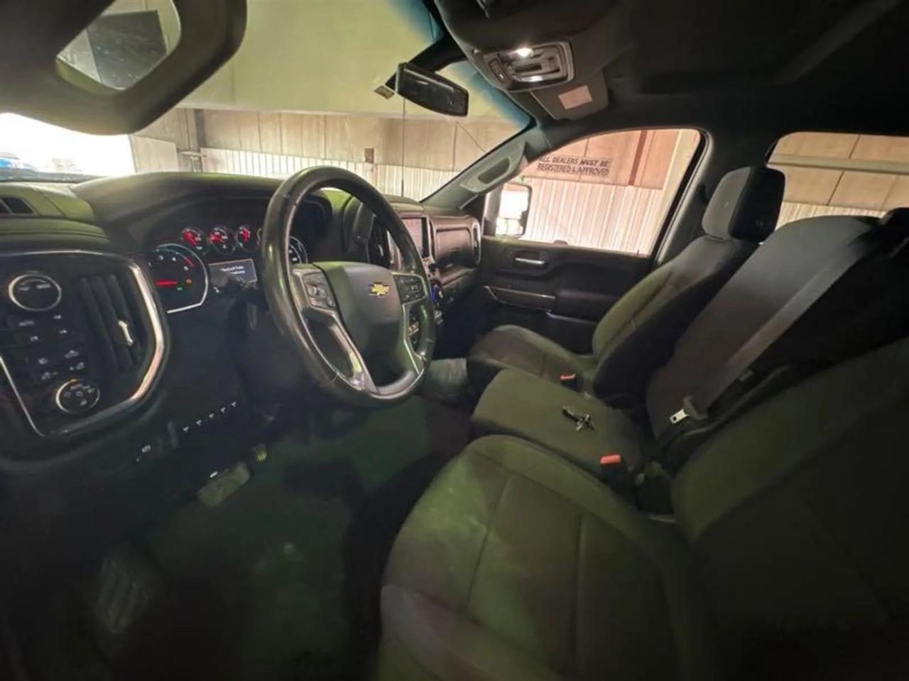 Chevrolet Silverado 2500HD LT Crew Cab Long Box 4WD 2022