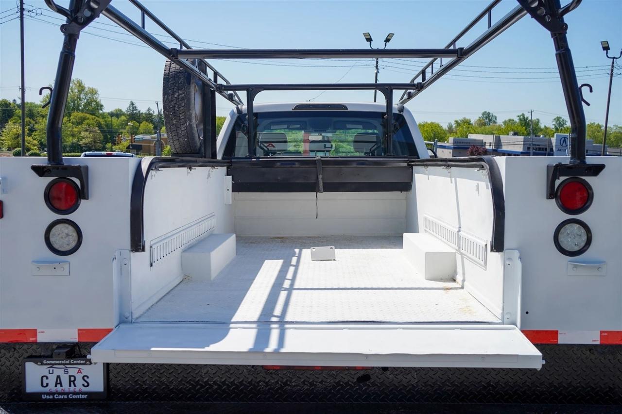 Ford F-550 Crew Cab DRW 4WD 2017