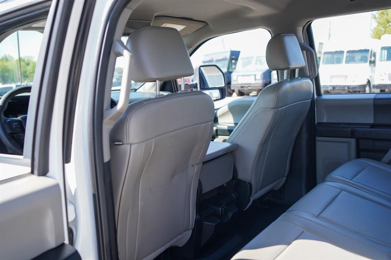 Ford F-550 Crew Cab DRW 4WD 2017