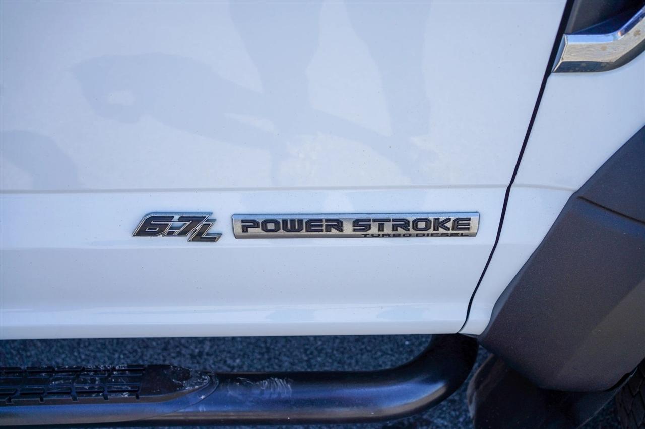Ford F-550 Crew Cab DRW 4WD 2017