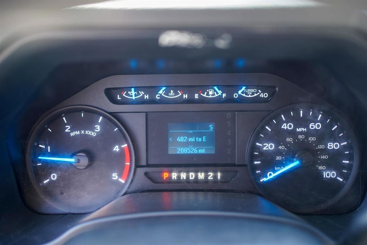 Ford F-550 Crew Cab DRW 4WD 2017
