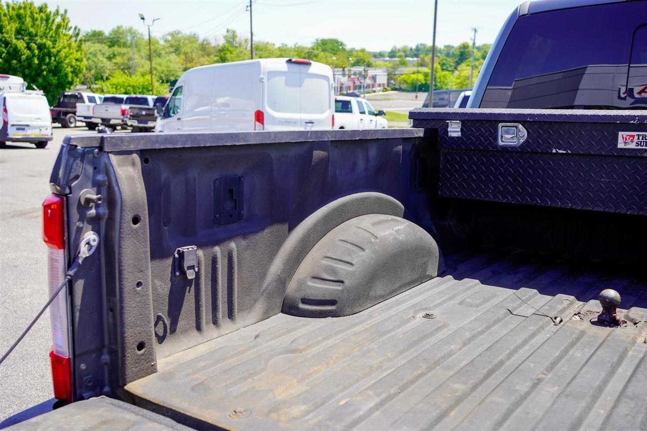 Ford F-250 SD Lariat Crew Cab 4WD 2019