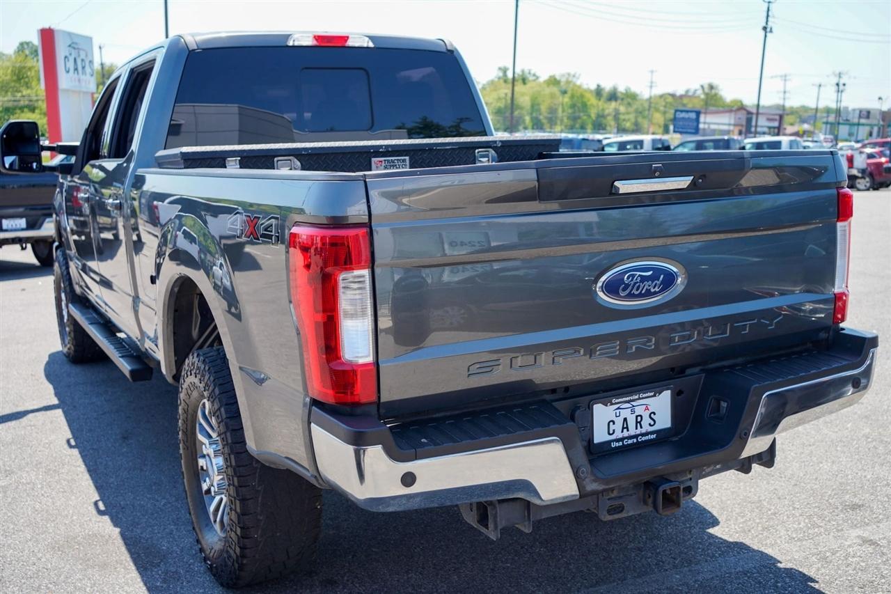 Ford F-250 SD Lariat Crew Cab 4WD 2019
