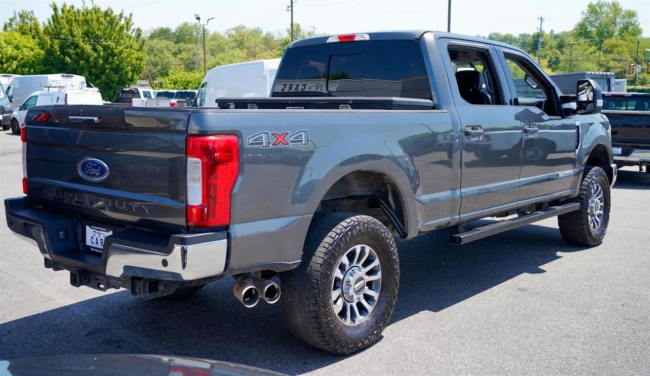 Ford F-250 SD Lariat Crew Cab 4WD 2019