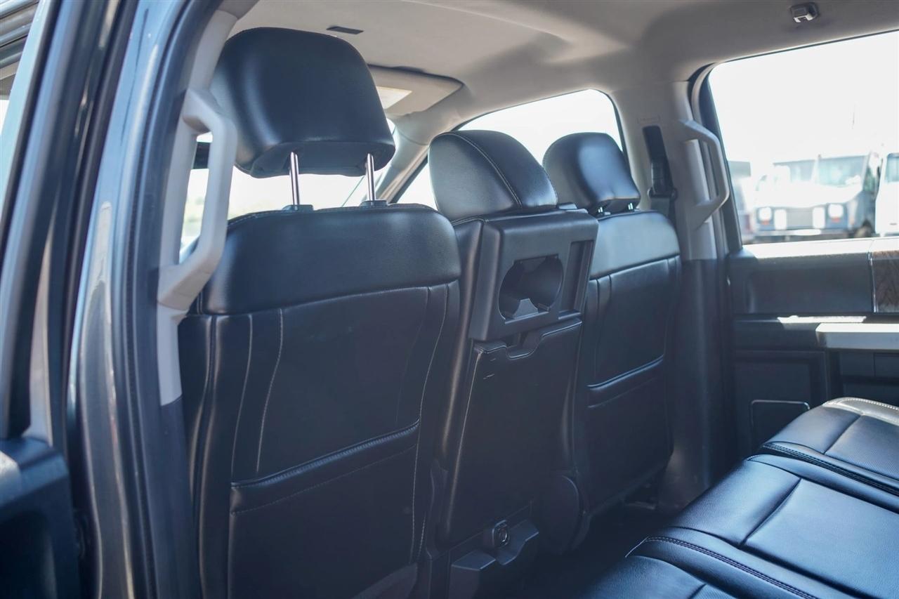 Ford F-250 SD Lariat Crew Cab 4WD 2019