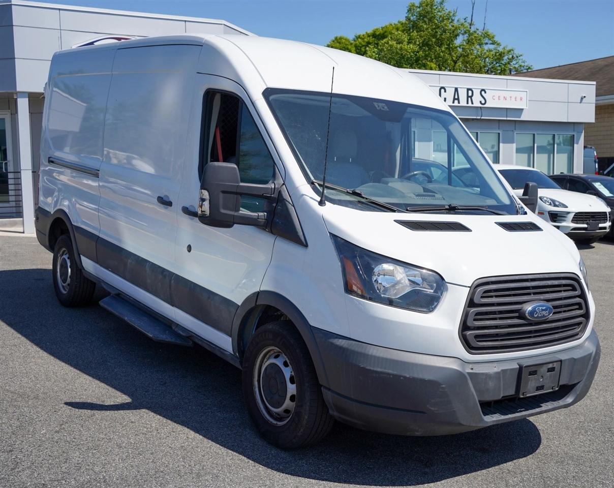 Ford Transit 250 Van Med. Roof w/Sliding Pass. 148-in. WB 2018