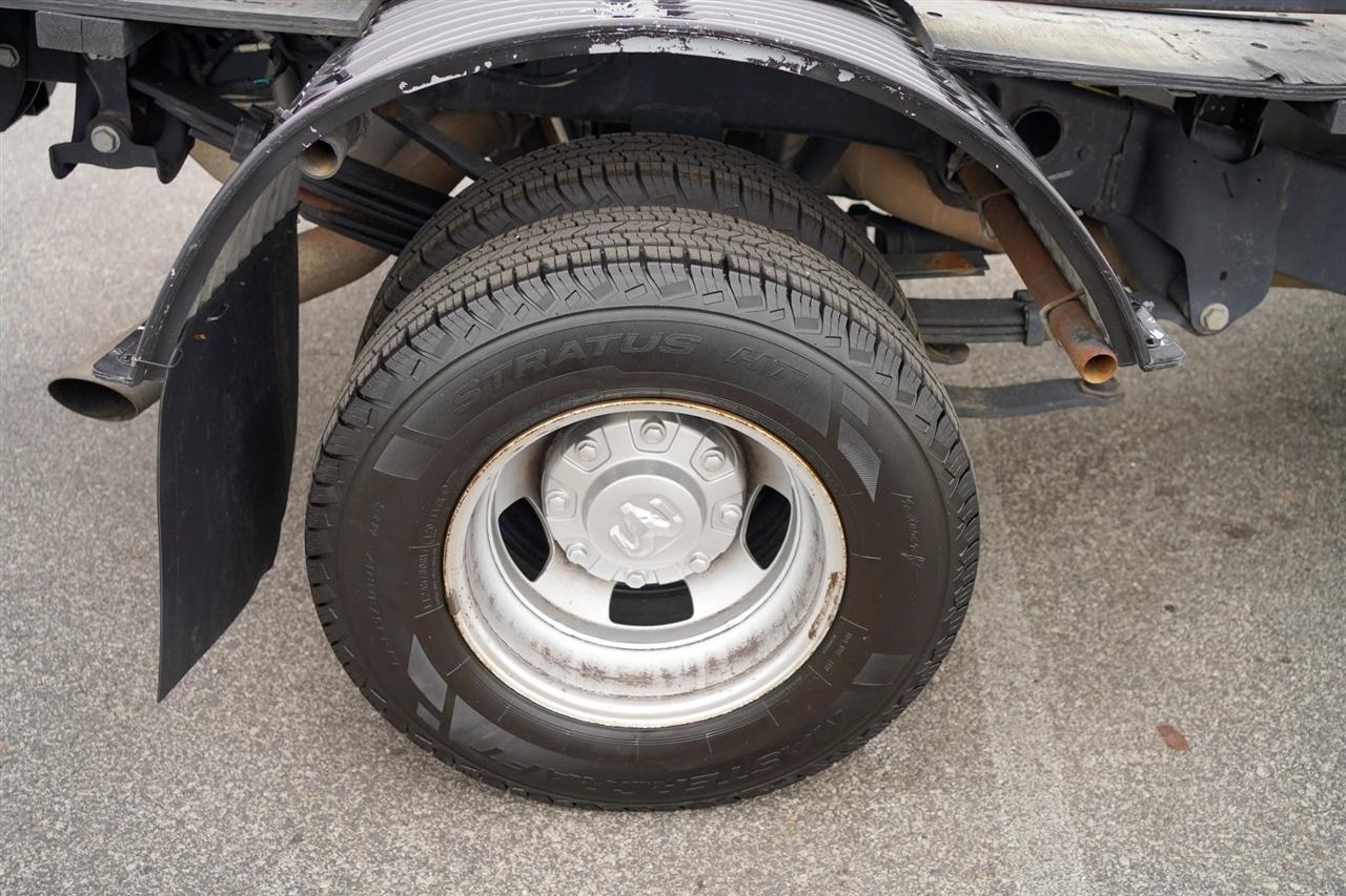 RAM 3500 Tradesman Crew Cab 4WD DRW 2024