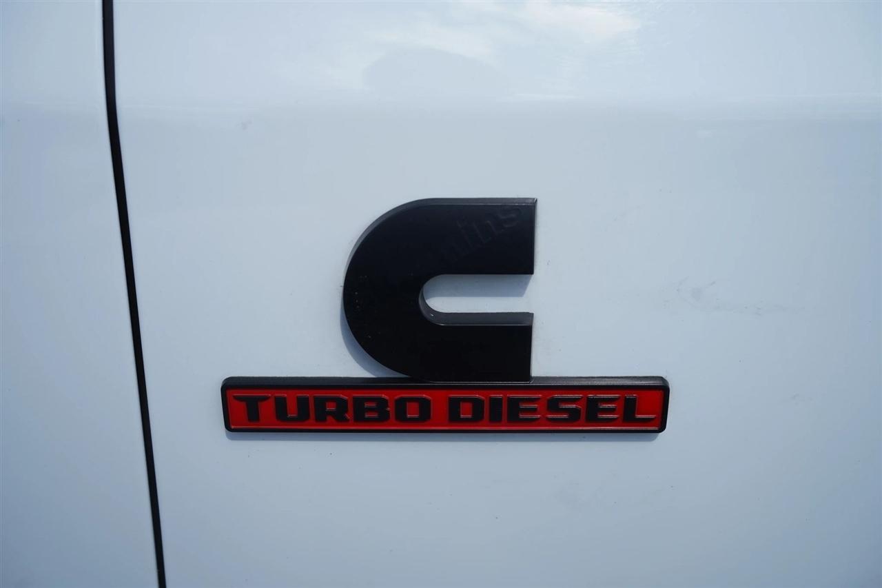 RAM 3500 Tradesman Crew Cab 4WD DRW 2024