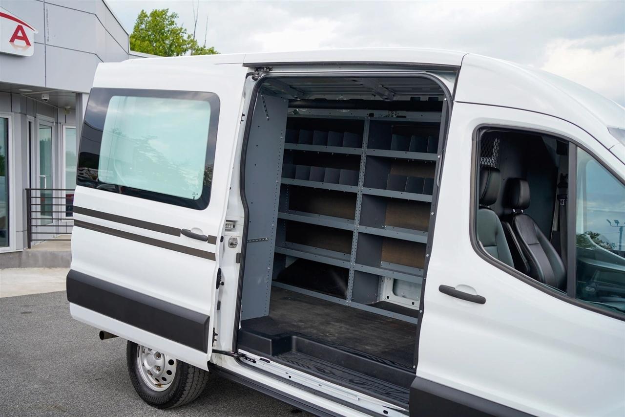 Ford Transit 250 Van Med. Roof w/Sliding Pass. 148-in. WB 2020