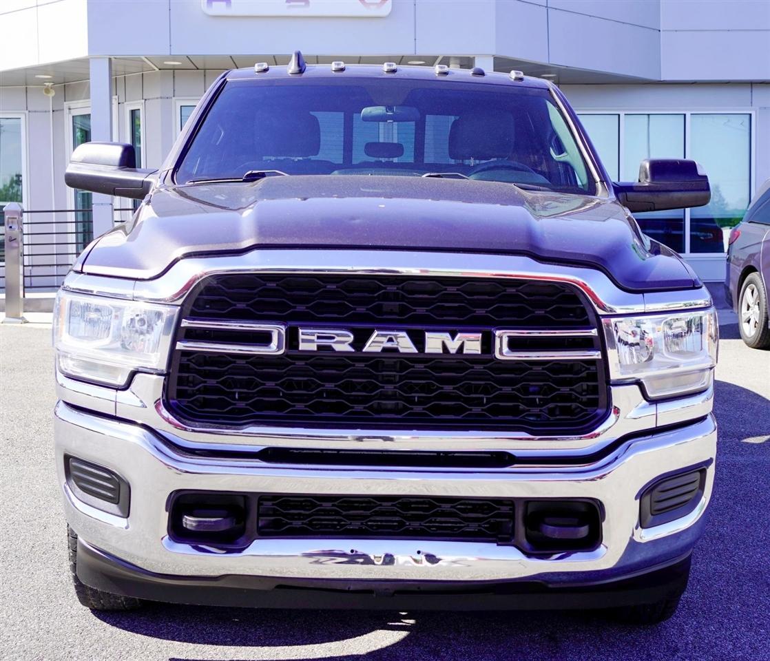 RAM 3500 Tradesman Crew Cab 4WD DRW 2021