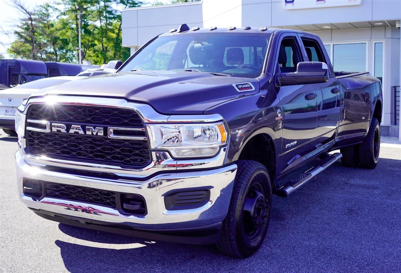 RAM 3500 Tradesman Crew Cab 4WD DRW 2021