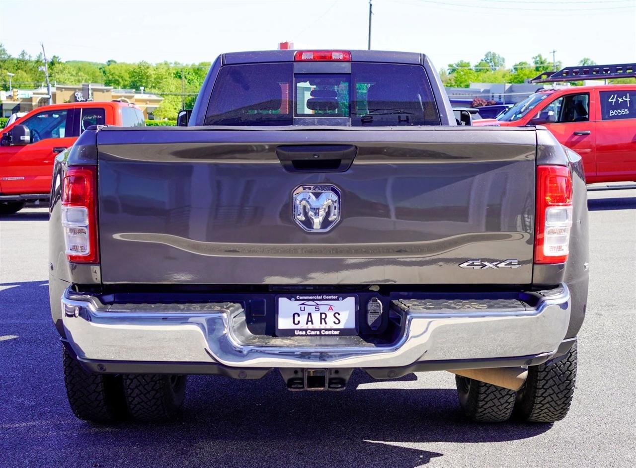 RAM 3500 Tradesman Crew Cab 4WD DRW 2021