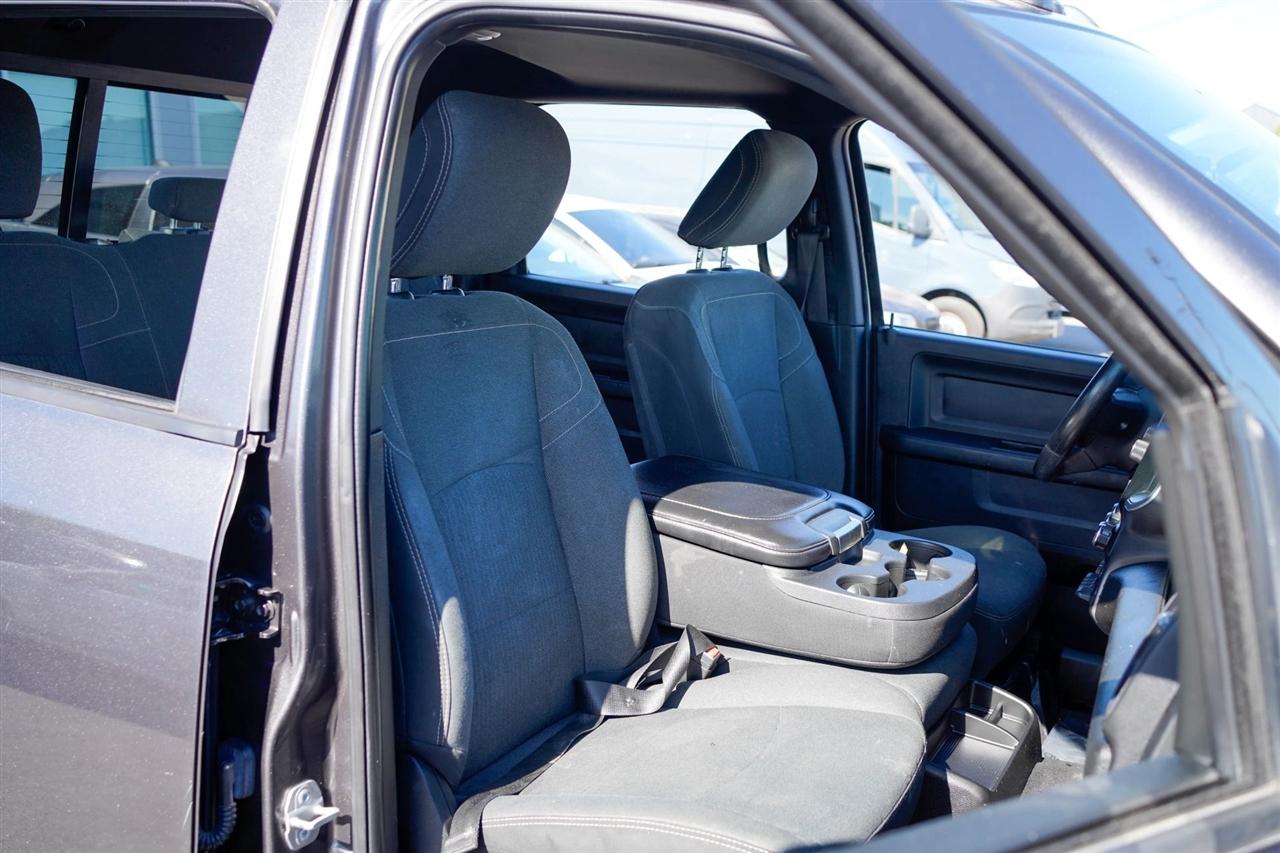 RAM 3500 Tradesman Crew Cab 4WD DRW 2021